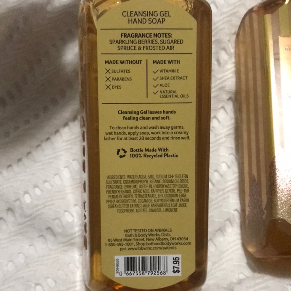 NEW- Bath & Body Works- Golden Berry Mistletoe - Picture 3 of 3